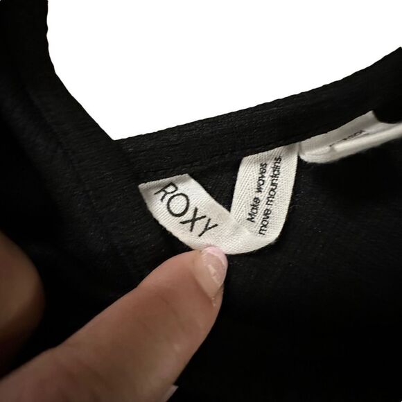 Roxy Good Keepsake Crop Top ~ soft stretchy knit fabric ~ crop top fitted ~ XS - Picture 7 of 13